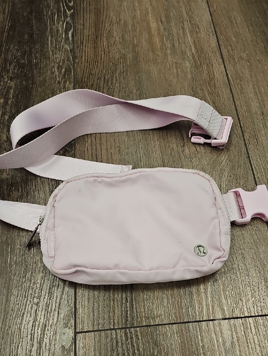 lululemon athletica Handbags - lululemon, light pink, activewear, Fanny, mesh, Spring, Workout, Yoga, Summer
